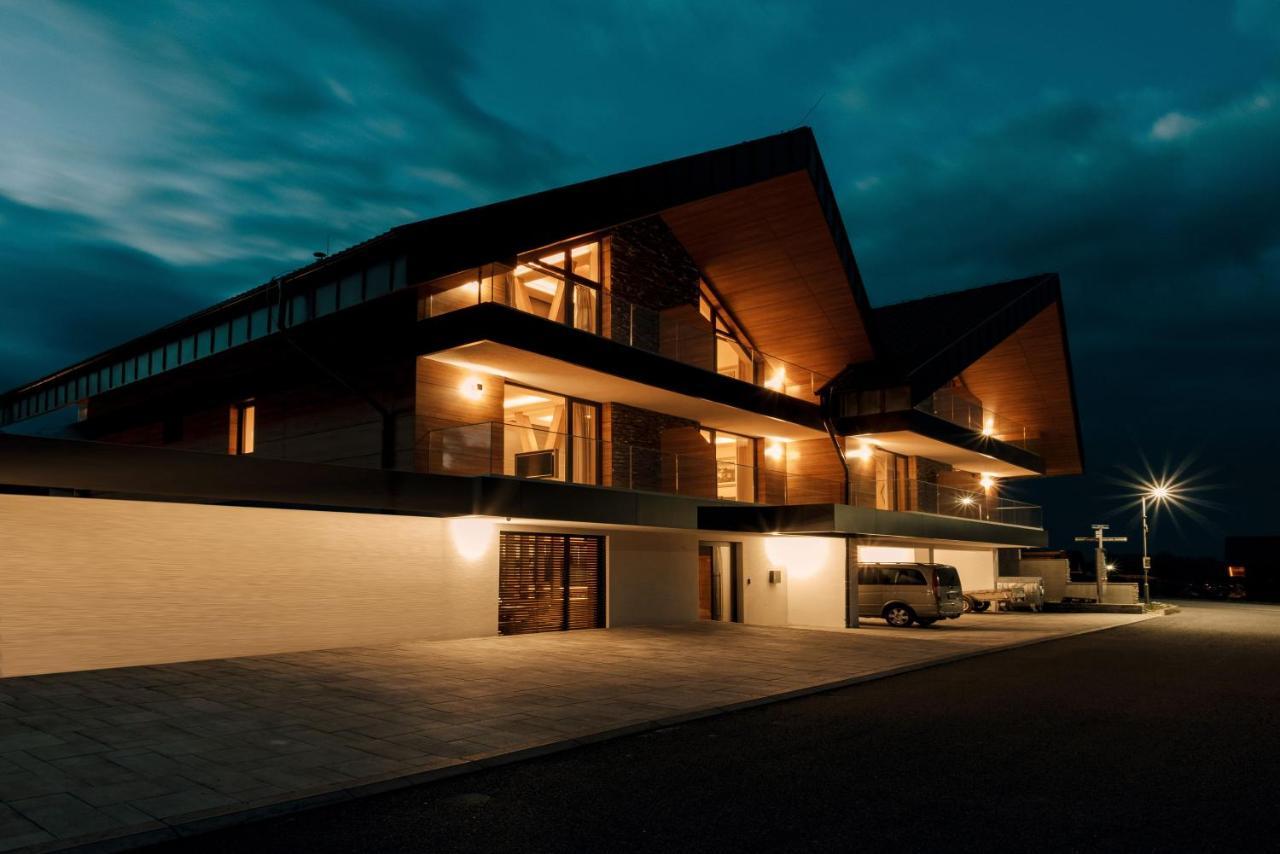 Villa Greystone Vysoké Tatry エクステリア 写真